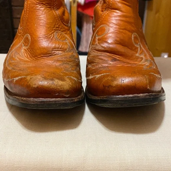 Ariat Woman’s Orange/Brown Western Distressed Square Toe Boots, Size 9. - Picture 12 of 16